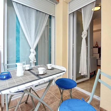 In With Kitchen Apartment *